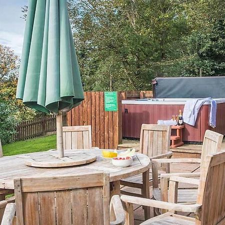 The Granary With Hot Tub Near Perth Perthshire Vila Forgandenny Exterior foto