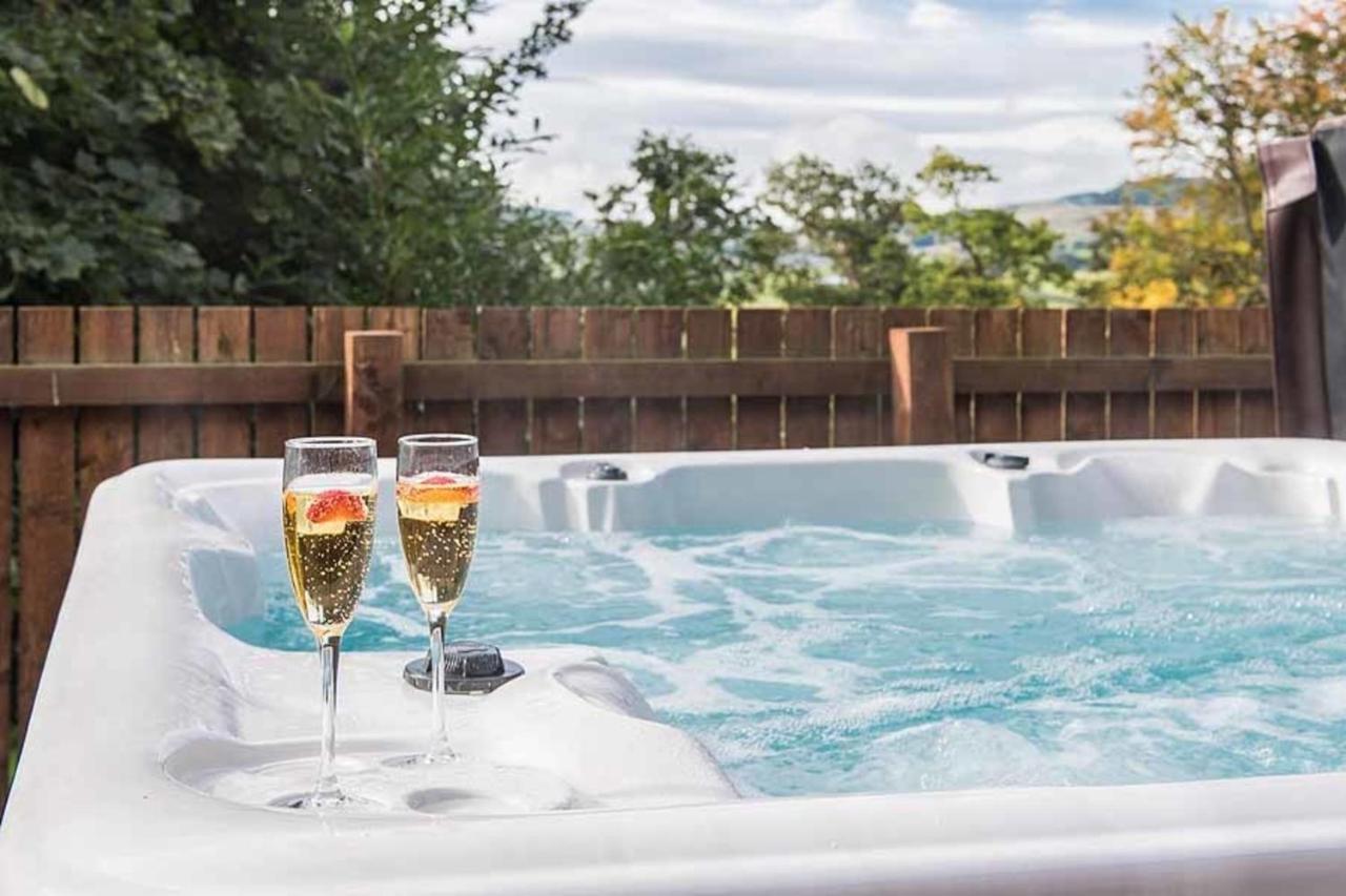 The Granary With Hot Tub Near Perth Perthshire Vila Forgandenny Exterior foto